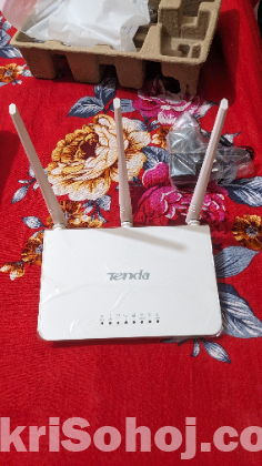Tenda F3 wireless router